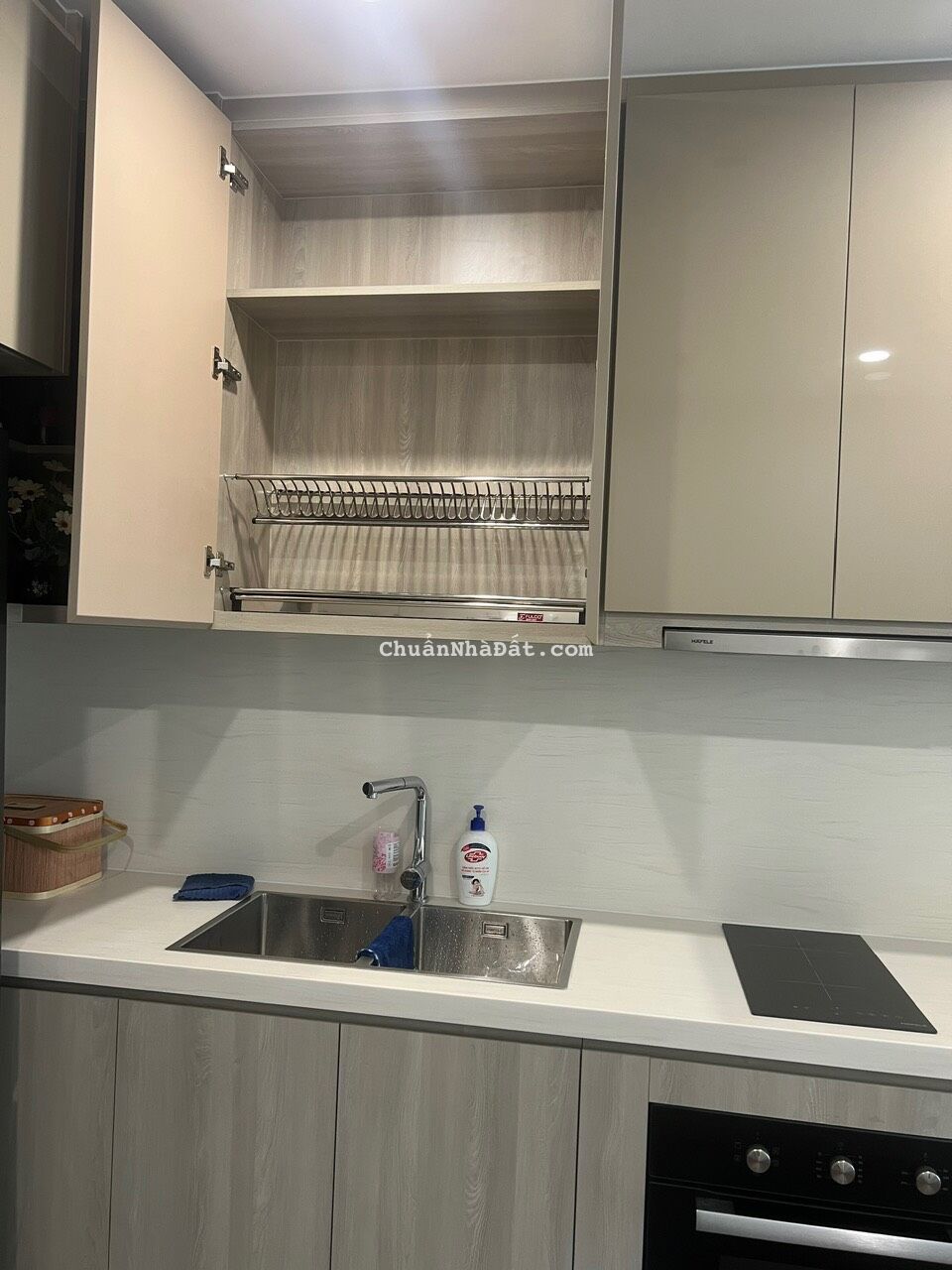 Chính chủ chuyển nhượng căn hộ 2 ngủ +1, 64m2 Vinhomes Smart City ,full đồ giá 3,5 tỷ