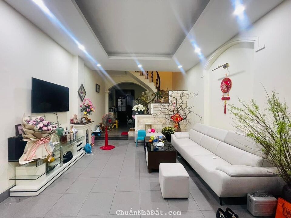 Bán nhà phân lô 52m2, 4 tầng giá 6 tỷ , mua bán nhà riêng Ba Đình giá rẻ
