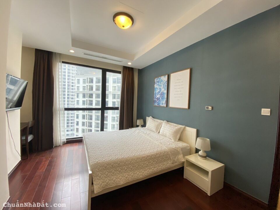 Cho thuê Căn hộ CC Royal City, Ngã Tư Sở, Nguyễn Trãi 164m, 3PN 30tr/tháng Cho thuê Căn hộ CC Royal City, Ngã Tư Sở, Nguyễn Trãi 164m, 3PN 30tr/tháng