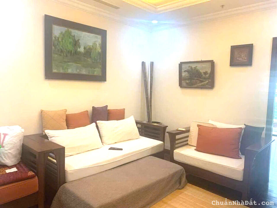 Cho thuê Căn hộ CC toà R2A Royal City, Ngã Tư Sở 88m 2PN, 17 triệu/tháng