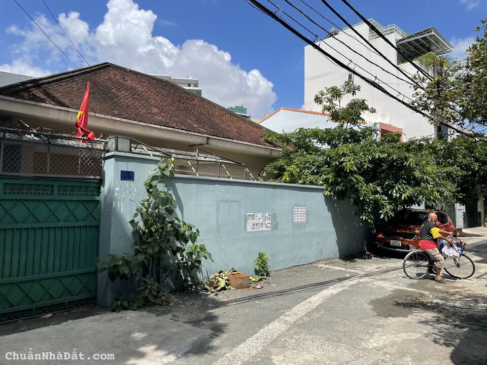 Bán nhà biệt thự 480m2. Giá 50 tỷ trên Đường Nguyễn Kiệm, Q Phú Nhuận