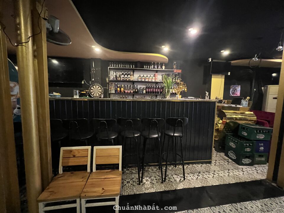 Cho thuê mặt bằng KD, DT: 5 x 20m, 2T, phường Bến Nghé Q1. Giá 95 triệu