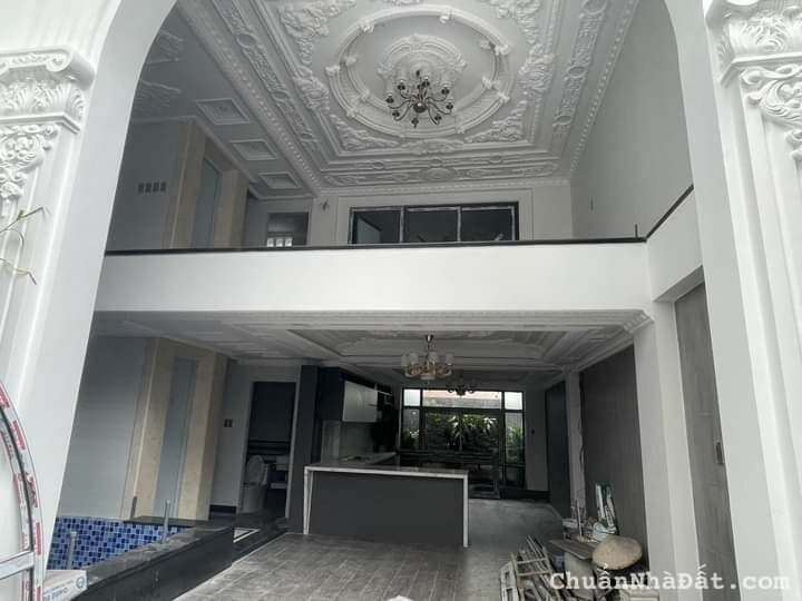 HÓT! Cho thuê mặt bằng VIP Mặt tiền đường lớn DT : 8x 20m x 10 tầng.Chỉ 230tr. tại Q5 HÓT! Cho thuê mặt bằng VIP Mặt tiền đường lớn DT : 8x 20m x 10 tầng.Chỉ 230tr. tại Q5