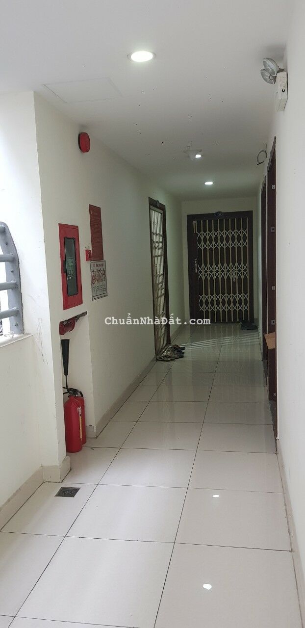 Chủ nhà bán về quê chung cư 8X Rainbow( Ngọc đông dương) 3PN 80m giá 2,1 tỷ 