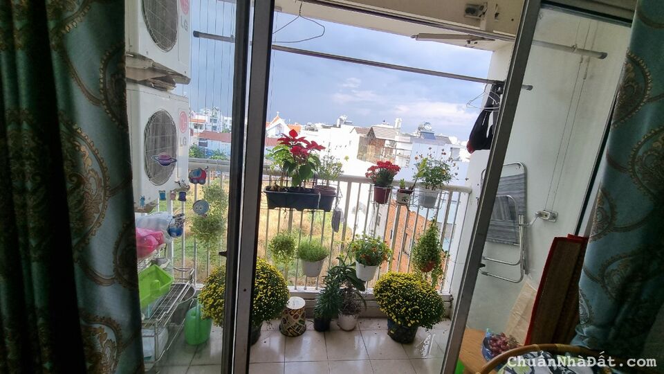 Chủ nhà cần bán chung cư Fortuna Kim Hồng 75m 2PN Sổ hồng rồi Q.Tân Phú Chủ nhà cần bán chung cư Fortuna Kim Hồng 75m 2PN Sổ hồng rồi Q.Tân Phú