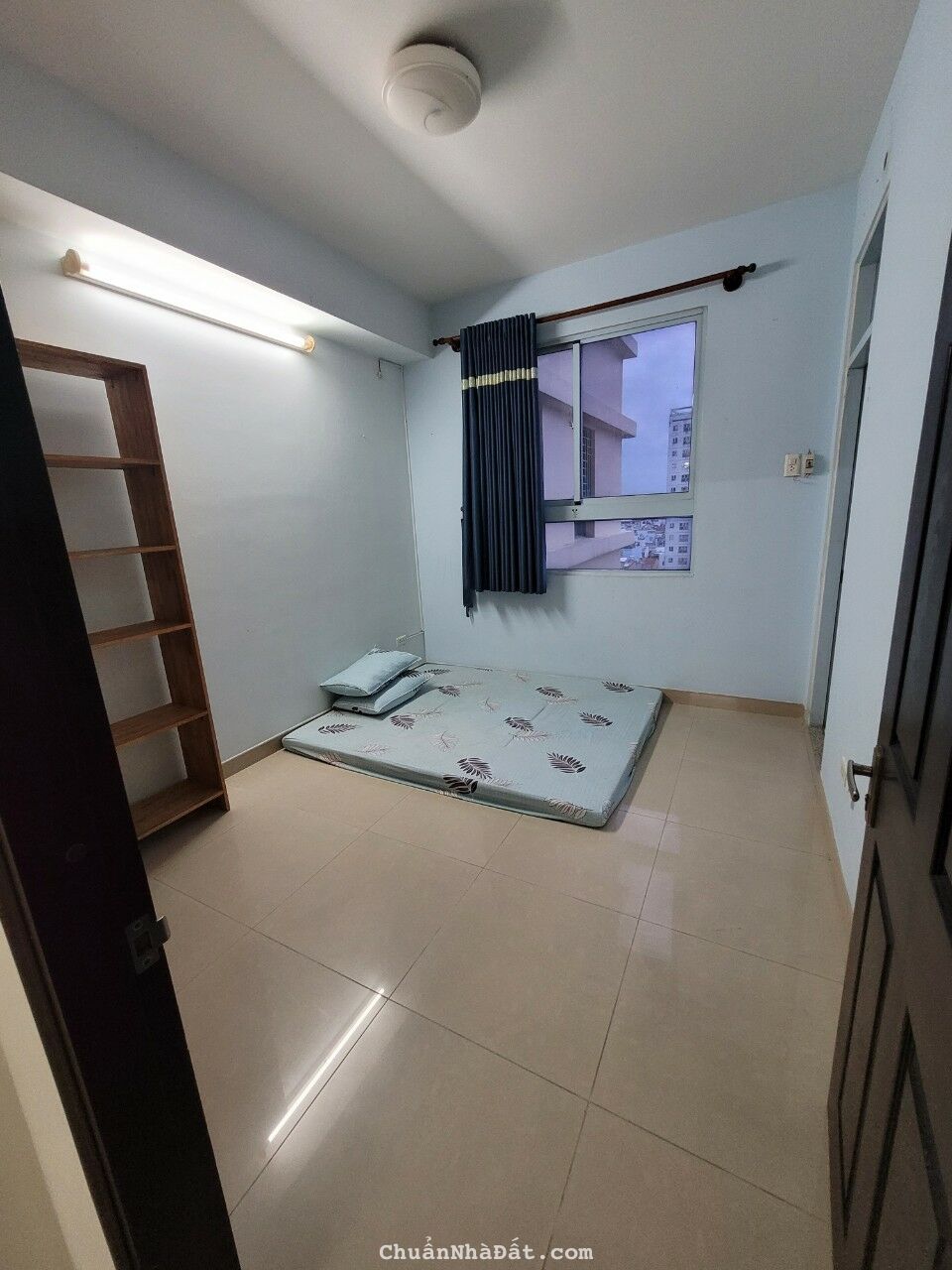 Bán gấp chung cư Sacomreal 584 Quận Tân Phú sổ hồng rồi 2PN 75M GIÁ 2,4Tỷ Bán gấp chung cư Sacomreal 584 Quận Tân Phú sổ hồng rồi 2PN 75M GIÁ 2,4Tỷ