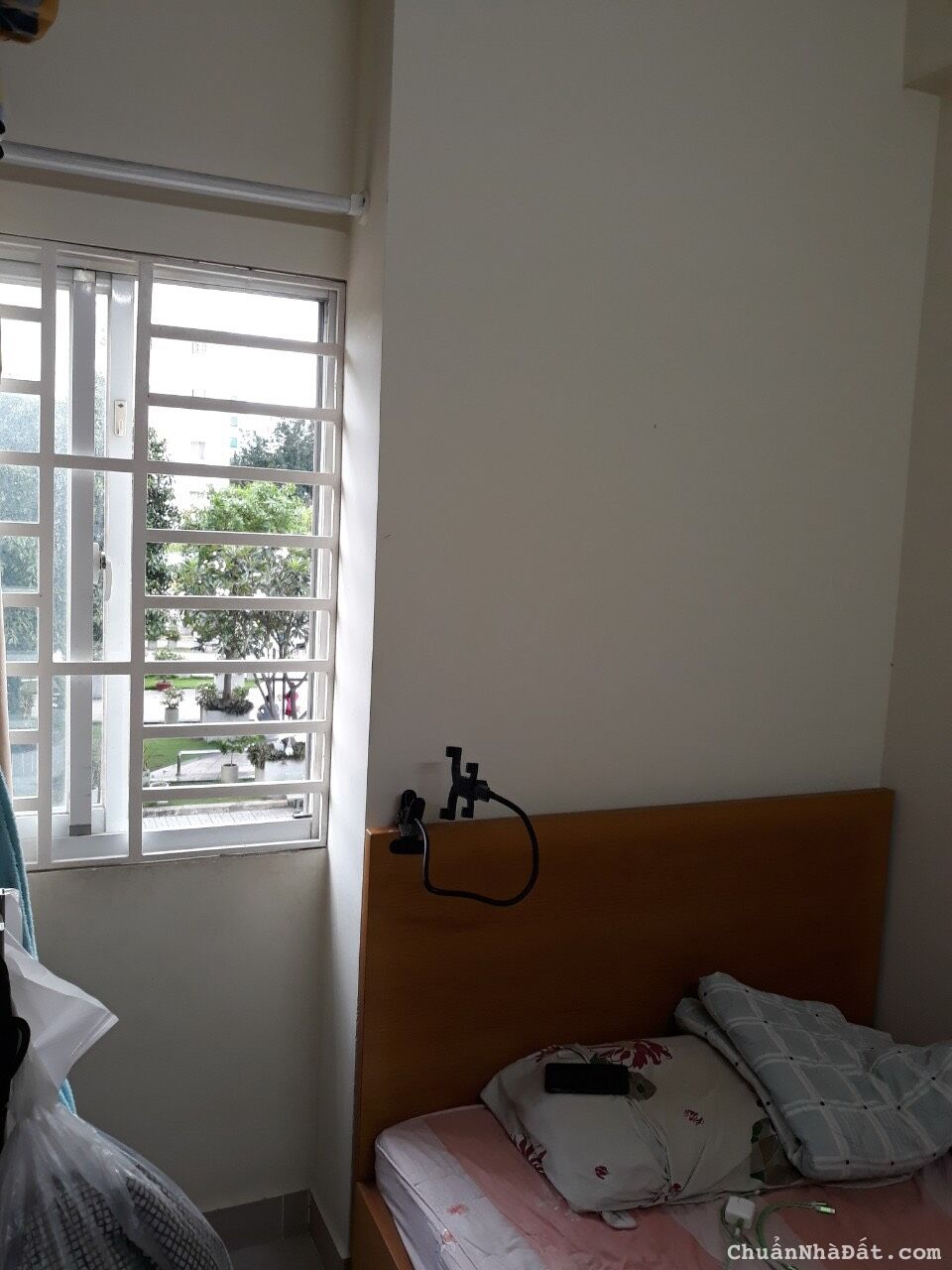 Cần bán chung cư Lotus Garden 67m 2PN Sổ hồng rồi giá 2,38 tỷ 