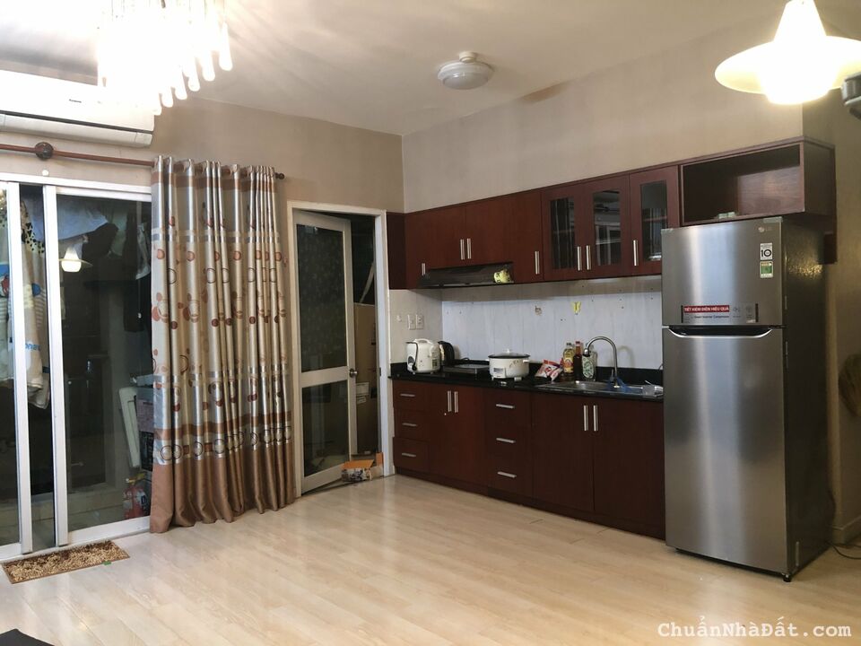 Chính chủ căn hộ Carillon 1 cần bán. Có 2pn, dt 60m2 bán giá 2 tỉ 810