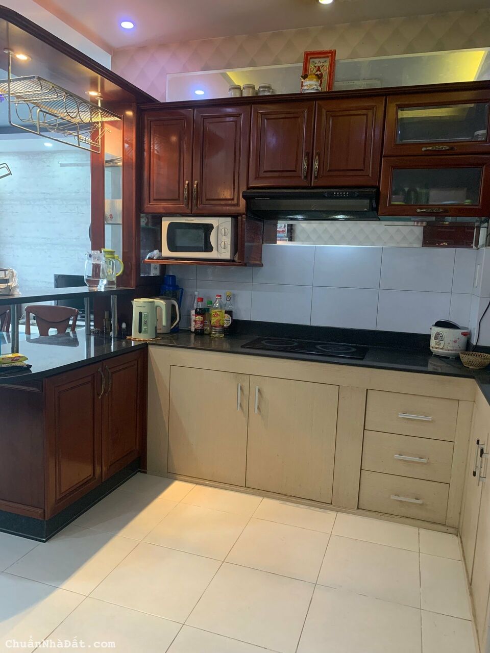 Căn hộ Quang Thái dt 73m2, 2pn cần bán. Căn hộ đã có sổ rồi, có bancon