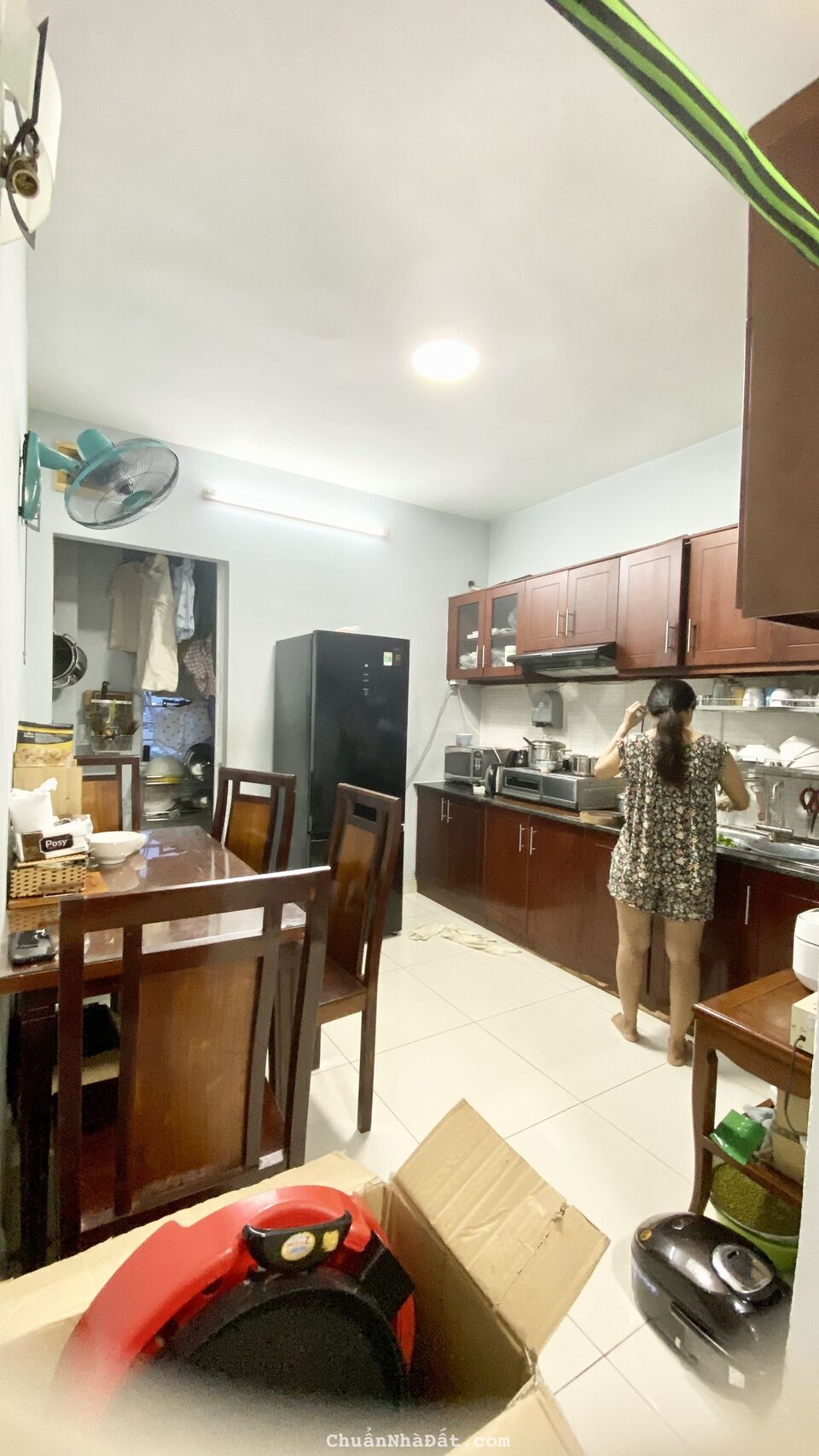 Cho thuê căn hộ Phú Thạnh Nguyễn Sơn, 2pn có bancon, giá 8tr/tháng