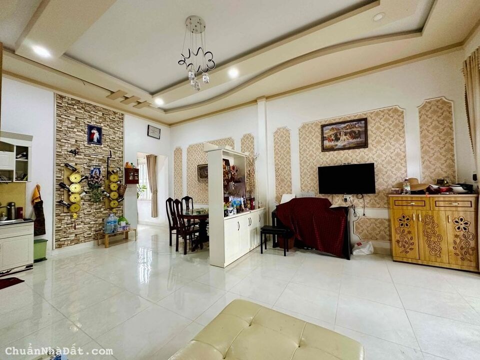 💥Nhà TC 5*25m,bìa 23,5m,Đường A6,gần Đô Thị Trung Nguyên,nhiều căn khác. 💥Nhà TC 5*25m,bìa 23,5m,Đường A6,gần Đô Thị Trung Nguyên,nhiều căn khác.