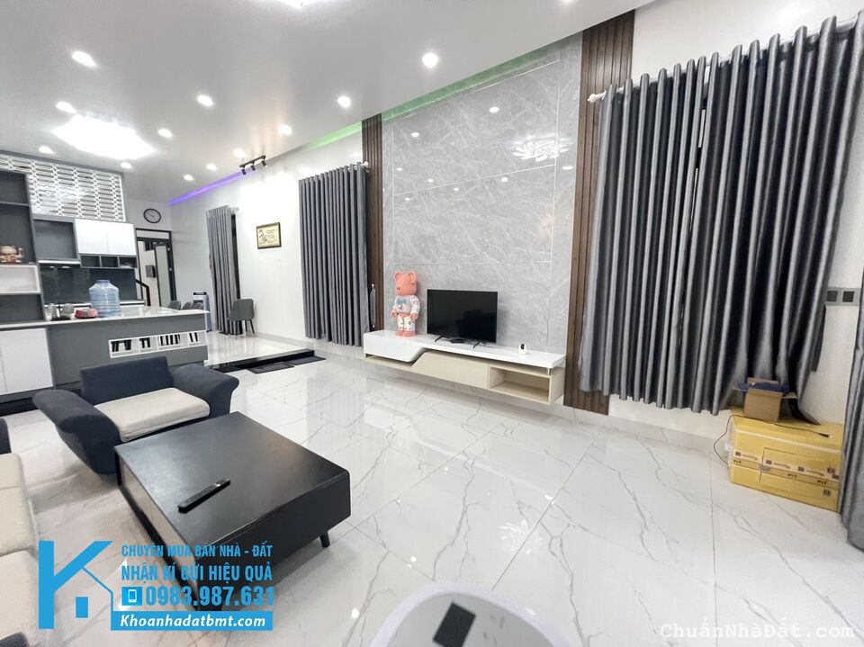 💥Nhà Mê,+Kho,6*43,5mĐg Nguyễn Cơ Thạch,gần Hoa Viên,gần Big C,Ngay Nguyễn Thị Định