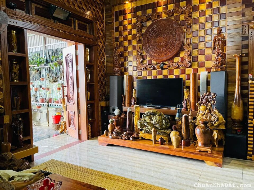 💥Nhà Full Gỗ,TC 6,2*25m,hẻm Ywang,gần Kho Bình Hà,nhiều lô khác