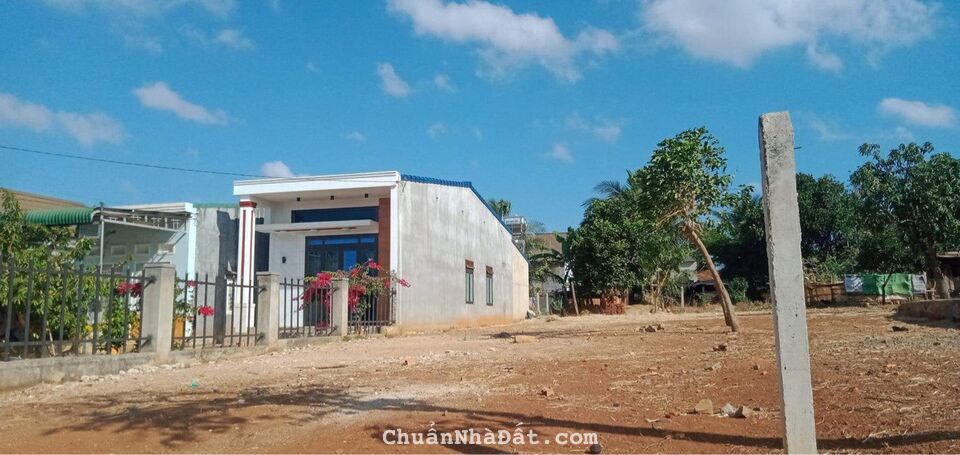 💥Lô TC 8*40m,790tr,thôn 5,Eabar,gần chợ,nhiều lô xung quanh 💥Lô TC 8*40m,790tr,thôn 5,Eabar,gần chợ,nhiều lô xung quanh