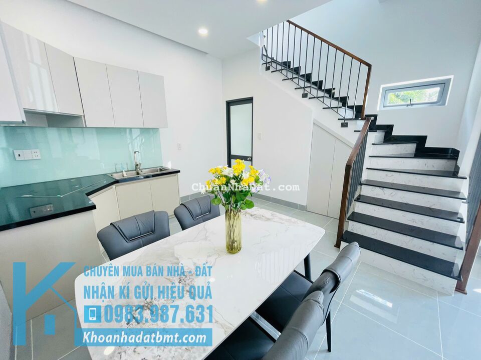 💥Nhà Mê,Mới,hẻm Đỗ Nhuận,gần Trường Hoàng Việt,nhiều lô khác 💥Nhà Mê,Mới,hẻm Đỗ Nhuận,gần Trường Hoàng Việt,nhiều lô khác