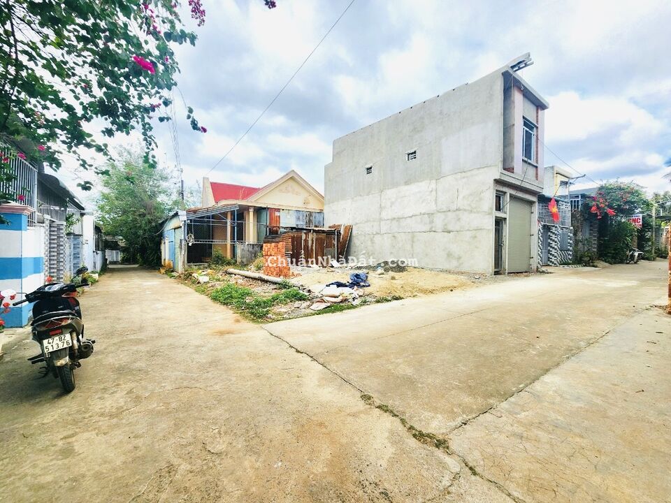 💥Lô TC 4,6*13m,hậu 4,9m,1t190tr,hẻm Điếu Văn Cái,gần Trường ĐH Tây Nguyên nhiều lô khác 💥Lô TC 4,6*13m,hậu 4,9m,1t190tr,hẻm Điếu Văn Cái,gần Trường ĐH Tây Nguyên nhiều lô khác