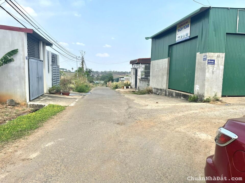 💥Đất TC 5*50m,1t150tr,hẻm 113 Nguyễn Cơ Thạch,Qua CHùa Phổ Đà 