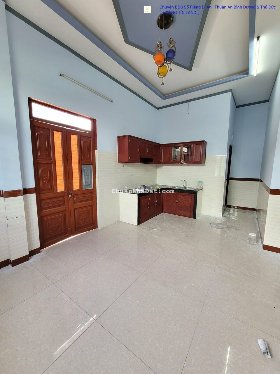 Bán Nhà 1 trệt 1 lầu Góc 2MT, Chỉ 2,5 tỷ Thương Lượng, đường 6m