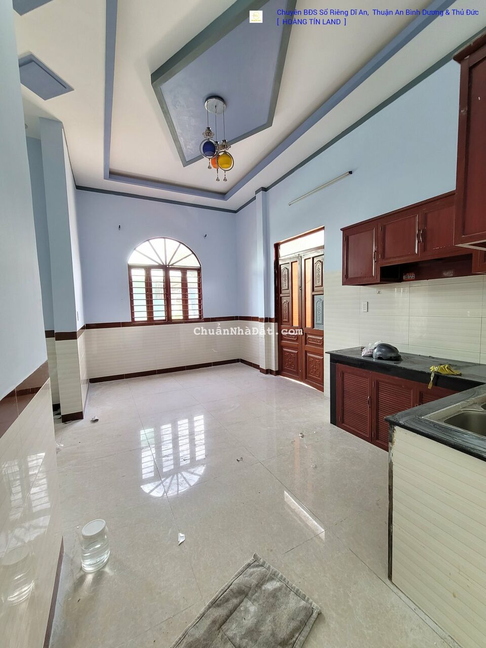 Bán Nhà 1 trệt 1 lầu Góc 2MT, Chỉ 2,5 tỷ Thương Lượng, đường 6m