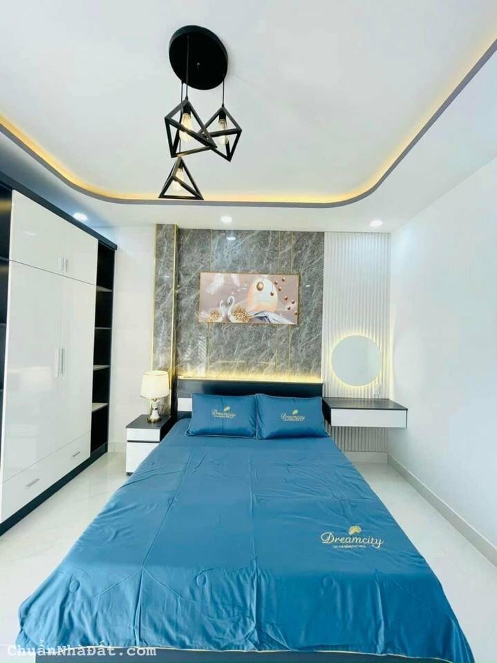 Bán Nhà  Mặt Tiền Đường Lớn - 1 Trệt 1 Lầu 2PN 2WC - Giá 1.9 Tỷ TL - Tại H/QL1A Bình Hưng Hòa B BT