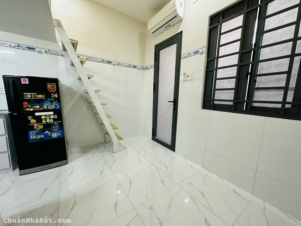 Cho Thuê Căn Hộ Mini Đầy Đủ Nội Thất Gần KCN Tân Bình Giá Thuê 3,2 triệu/tháng. Có Thang Máy và Bộ.