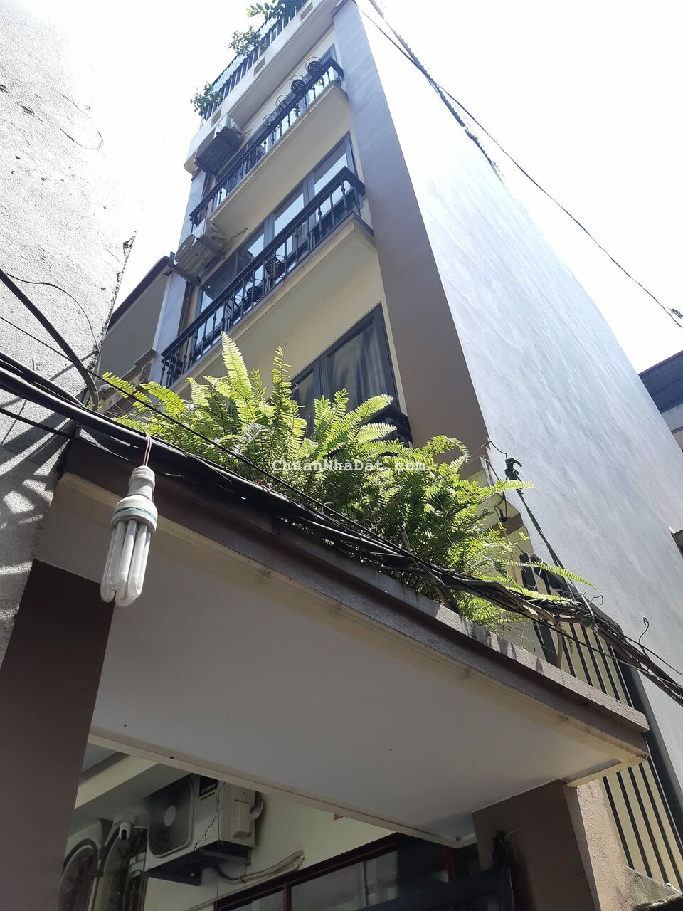 Bán nhà Lê Thanh Nghị, TT Hai Bà Trưng, DT 110m2, MT rộng giá 11tỷ8.