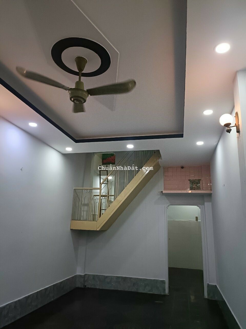 Nhà cho thuê nguyên căn mặt tiền kinh doanh Hẻm 161B Lạc Long Quân