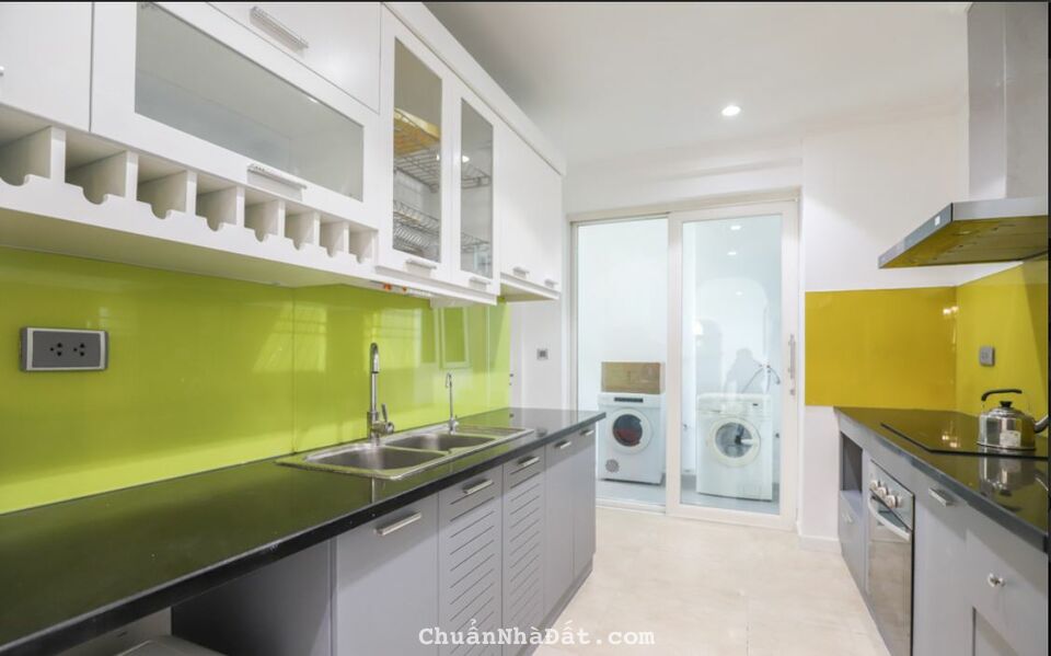 Chính chủ bán căn hộ 02PN cực đẹp giá tốt tại Skycity 88 Láng Hạ LH:0858600200 Chính chủ bán căn hộ 02PN cực đẹp giá tốt tại Skycity 88 Láng Hạ LH:0858600200