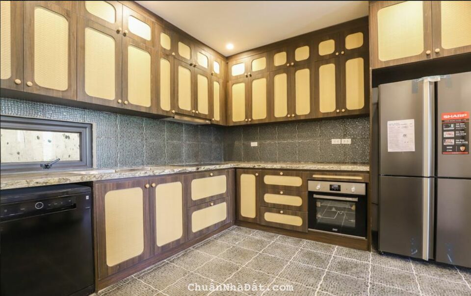 Cho thuê căn hộ 2 - 3PN đẹp tại 176 Định Công - Sky Central Giá chỉ 10tr LH 0858 600 200 Cho thuê căn hộ 2 - 3PN đẹp tại 176 Định Công - Sky Central Giá chỉ 10tr LH 0858 600 200