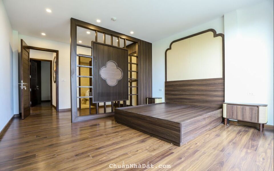 Cho thuê căn hộ 2 - 3PN đẹp tại 176 Định Công - Sky Central Giá chỉ 10tr LH 0858 600 200 Cho thuê căn hộ 2 - 3PN đẹp tại 176 Định Công - Sky Central Giá chỉ 10tr LH 0858 600 200