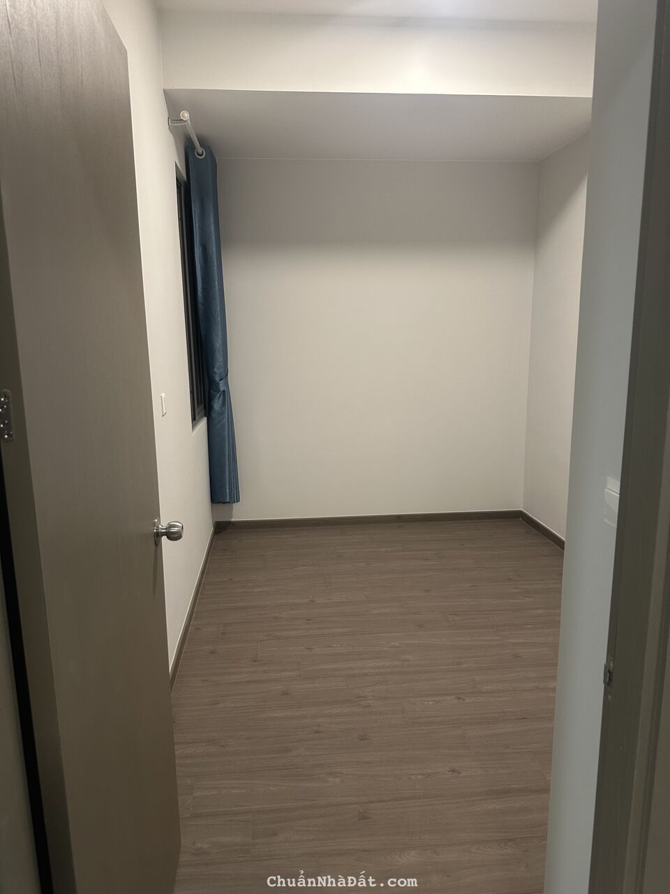 Cho thuê giá 5tr/th, view Đông Nam, tặng PQL năm đầu