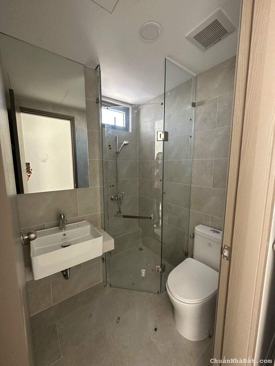 Duy nhất một căn cho thuê giá 5,3tr - 59m2 2pn2wc - WestGate