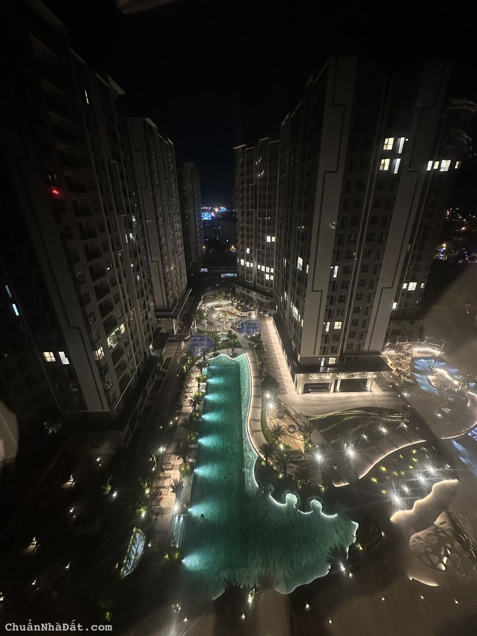 Cho thuê 59m2 ( 2pn2wc ) giá 6tr, có sẵn máy lạnh, tặng PQL-WestGate