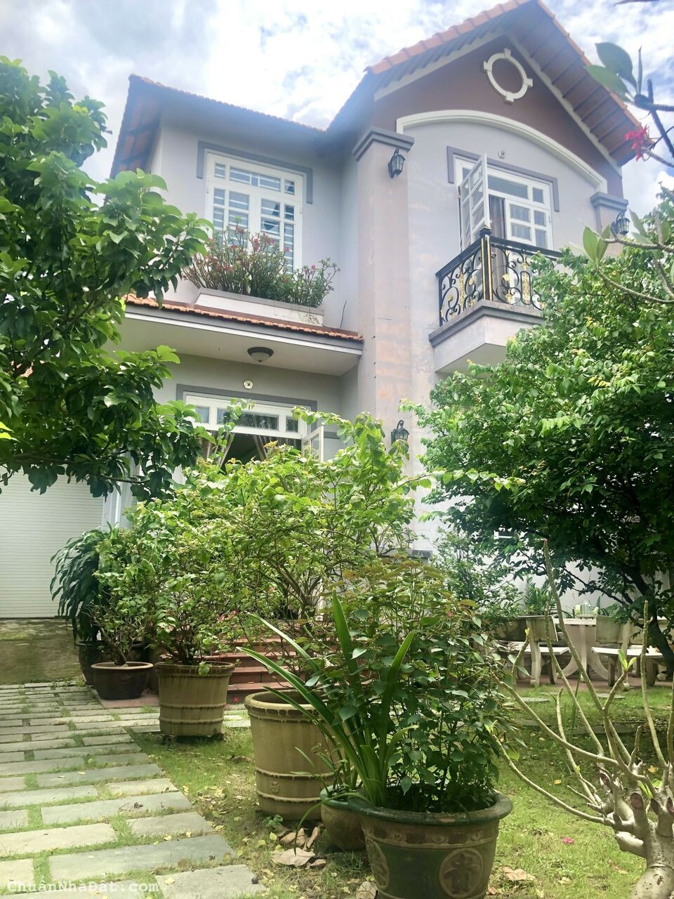 BIỆT THỰ SÂN VƯỜN KHU PHÂN LÔ CỰC ĐẸP. KHÔNG QUY HOẠCH - KHÔNG LỘ GIỚI. 15 tỷ 5