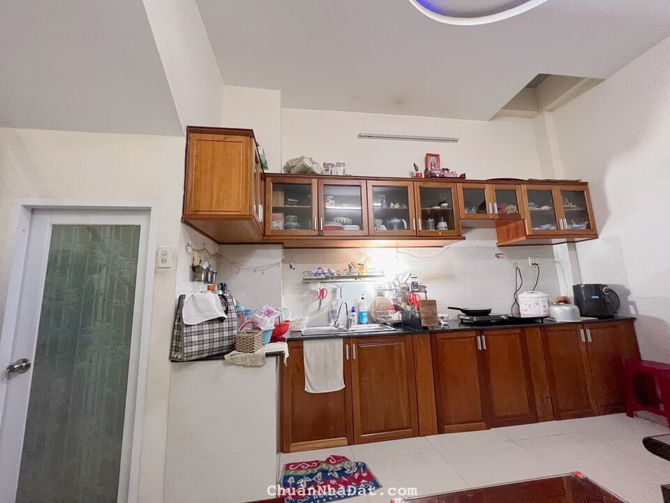 Cần bán nhà 3,5 tầng, KĐT VCN Phước Hải, giá chỉ 4,2 tỷ. + Diện tích đất: 40m2 ( ngang 4m) Cần bán nhà 3,5 tầng, KĐT VCN Phước Hải, giá chỉ 4,2 tỷ. + Diện tích đất: 40m2 ( ngang 4m)