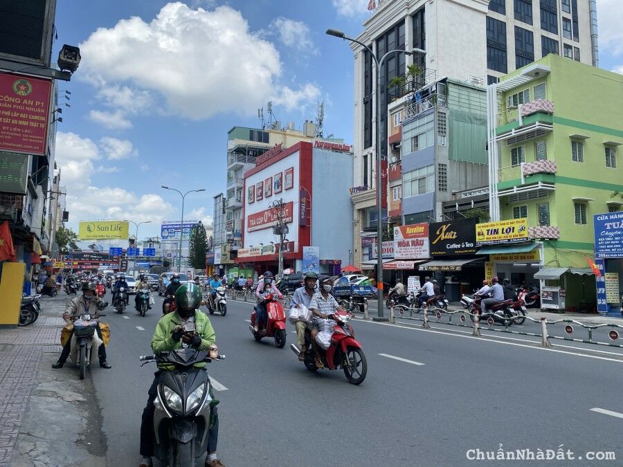 Bán nhà 5 tầng MT Phan Đăng Lưu gần Phan Xích Long, phường 3, Q.Phú Nhuận. DT 4x22m. Giá 32 tỷ Bán nhà 5 tầng MT Phan Đăng Lưu gần Phan Xích Long, phường 3, Q.Phú Nhuận. DT 4x22m. Giá 32 tỷ