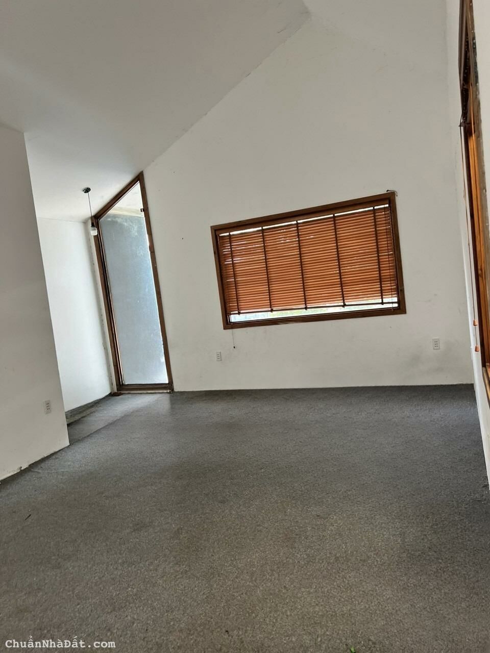 Cho thuê nhà nguyên căn 5x20m mặt tiền đường Trần Lựu, P. An Phú, Quận 2. Giá thuê 25 tr/th