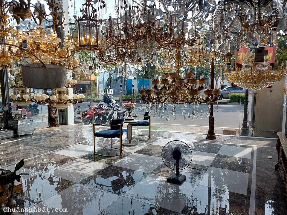 Cho thuê nhà nguyên căn 7,5x20m mặt tiền Trần Não quận 2. Giá 70 tr/th