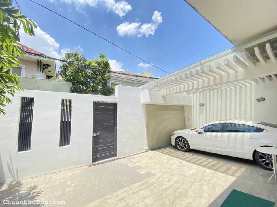 Cho thuê nhà đường Trần Não, Quận 2. DT: 400m2 nhà 3 tầng + gara ô tô + Full nội thất. Giá 72 tr/th