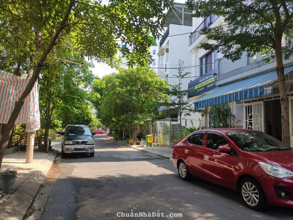 Bán nhà 2 tầng mặt tiền Mỹ An 4, gần cầu trần thị lý ĐH kinh tế Đà Nẵng giá chỉ 5.6ty