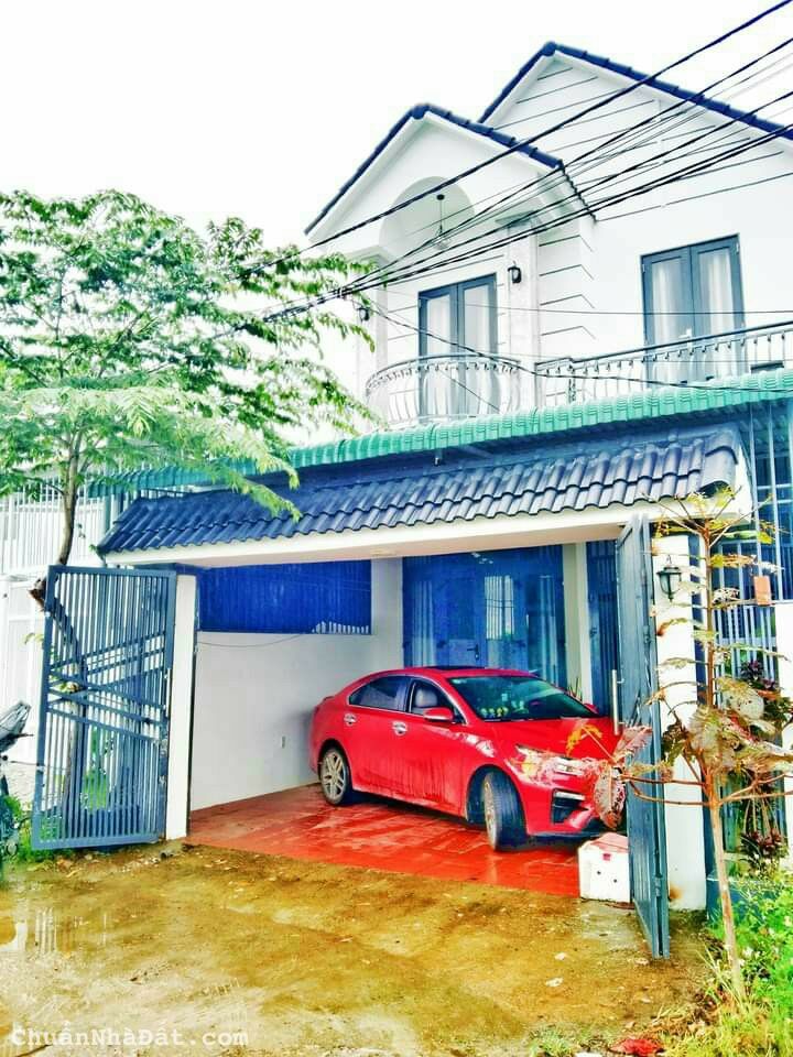  BÁN NHÀ 2 TẦNG GẦN CHỢ VĨNH THÁI GIÁ 2TY900