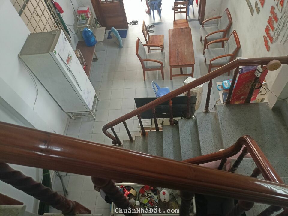 GIA CHỦ CẦN BÁN GẤP NHÀ 2 Tầng . HẺM ĐỒNG NAI -  PHƯỚC HẢI - NHA TRANG . 