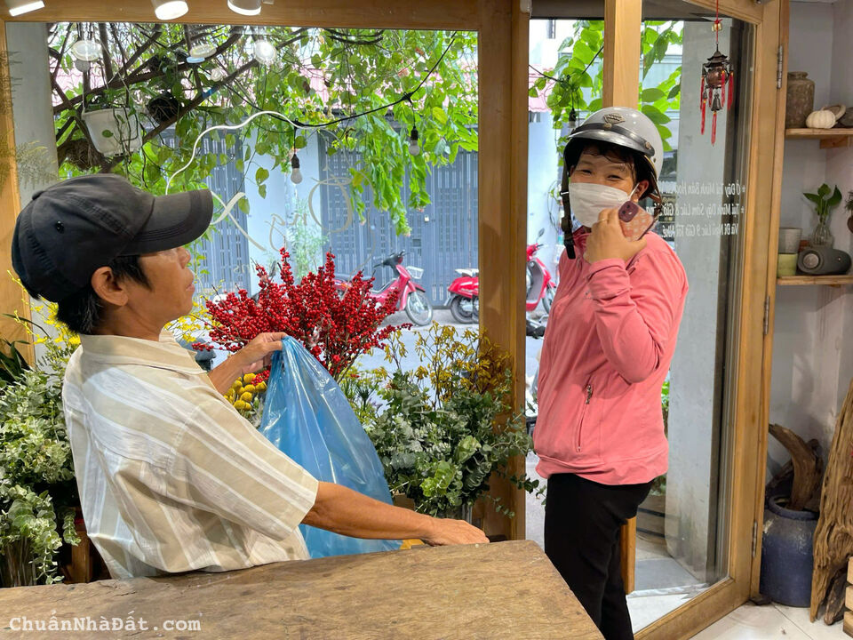 Nhà phố xinh có nguồn thu ổn định 1 trệt 1 lầu mặt tiền Đặng Dung Q1 TP.HCM