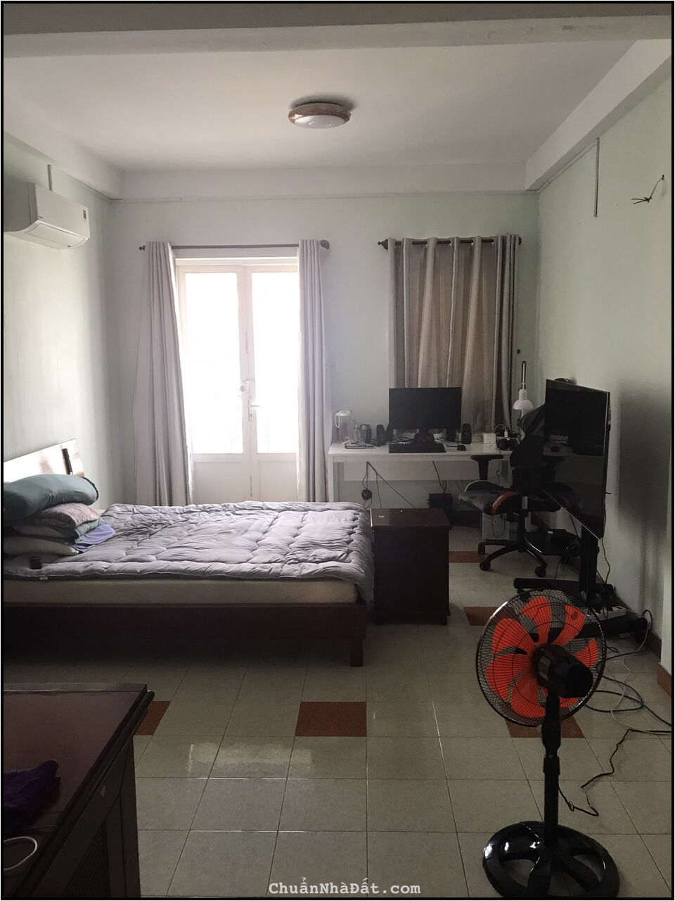 Bán rẻ nhà phố 4 x 20m 1 trệt 3 lầu Trần Bình Trọng Quận 5 TP.HCM Bán rẻ nhà phố 4 x 20m 1 trệt 3 lầu Trần Bình Trọng Quận 5 TP.HCM