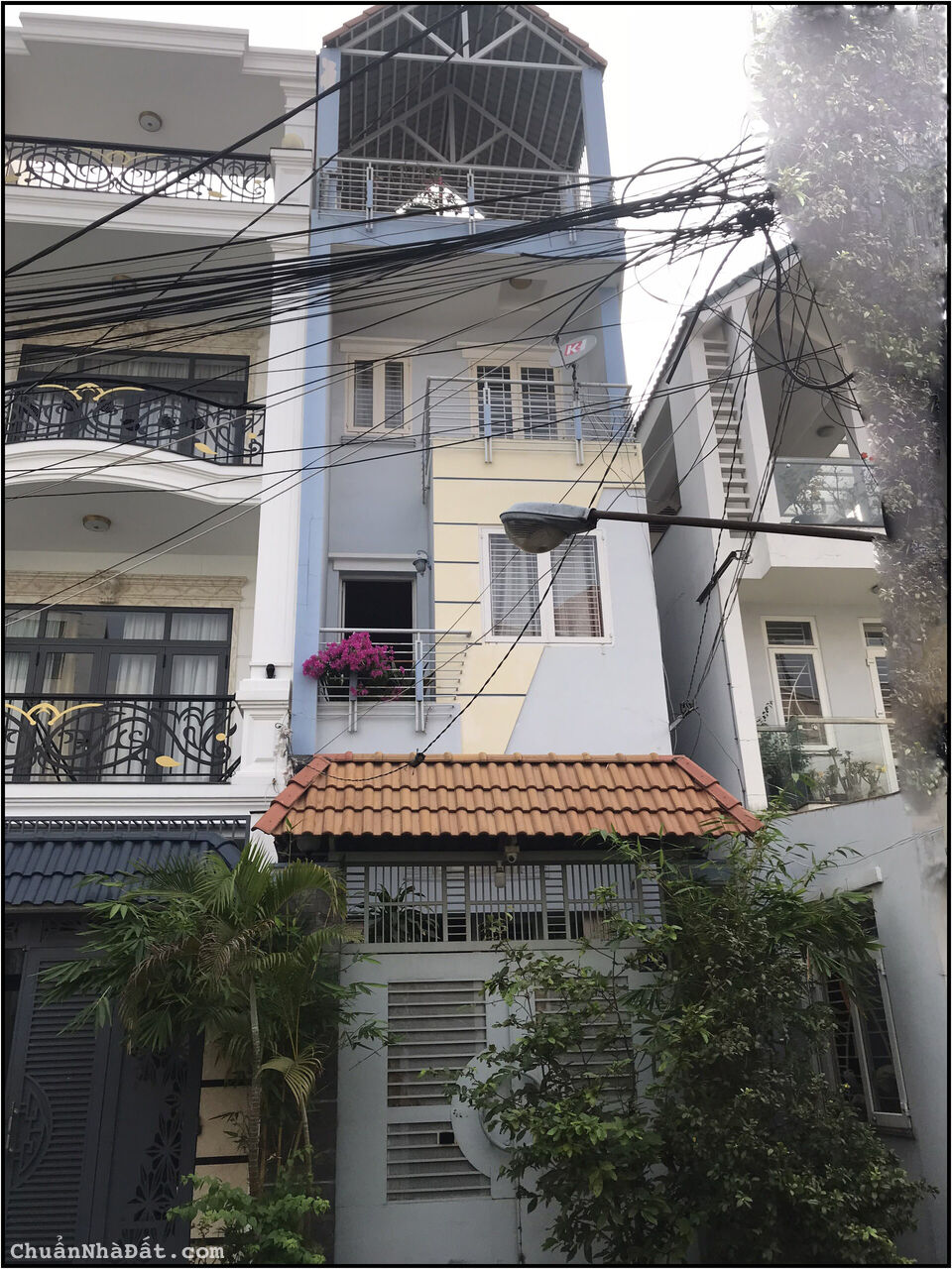 Bán rẻ nhà phố 4 x 20m 1 trệt 3 lầu Trần Bình Trọng Quận 5 TP.HCM Bán rẻ nhà phố 4 x 20m 1 trệt 3 lầu Trần Bình Trọng Quận 5 TP.HCM