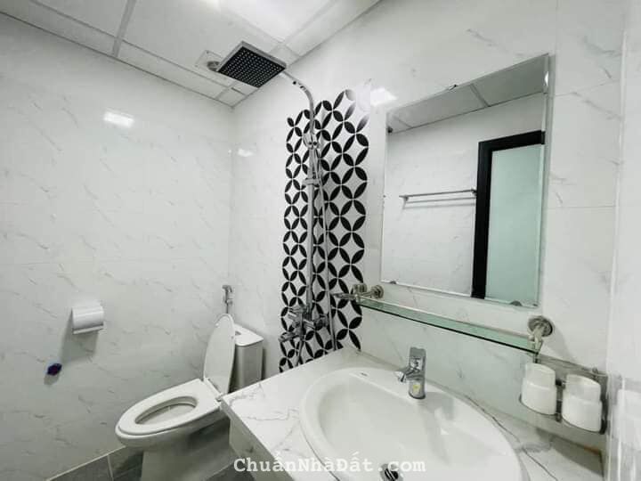 Nhà mới, lô góc, ngõ thông Khương Trung, Ngã Tư Sở 33mx5T, giá 5 tỷ.