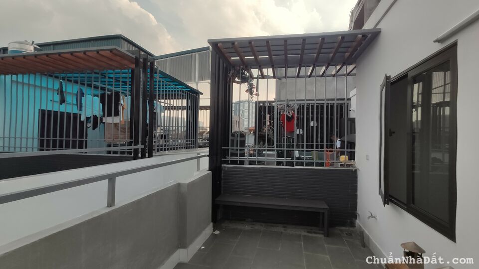 Bán nhà Khương Trung, nhà mới full nội thất 38mx5T, giá 4,1 tỷ.