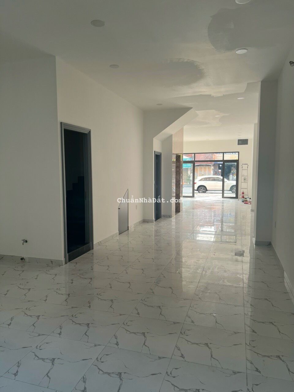 Mặt tiền 672 Phan Văn Trị P10, Cityland Park Hills, thang máy. Giá 28,5 tỷ