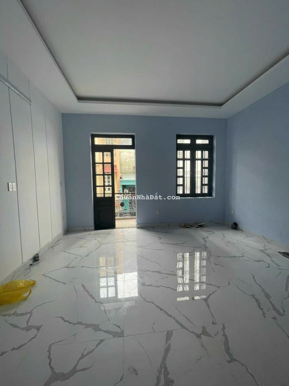 Nhà thuê nguyên căn 3 lầu Dương Quảng Hàm P5, DT 5x15m giá 15tr/tháng