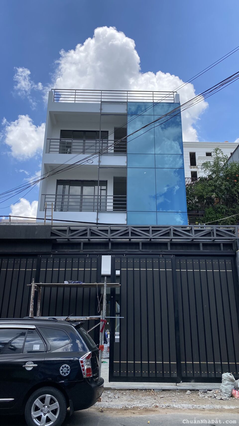 Tòa nhà mới xây! Hầm 6 Tầng 2MT Trường Sơn Quận 10, 10x30m 150tr TL